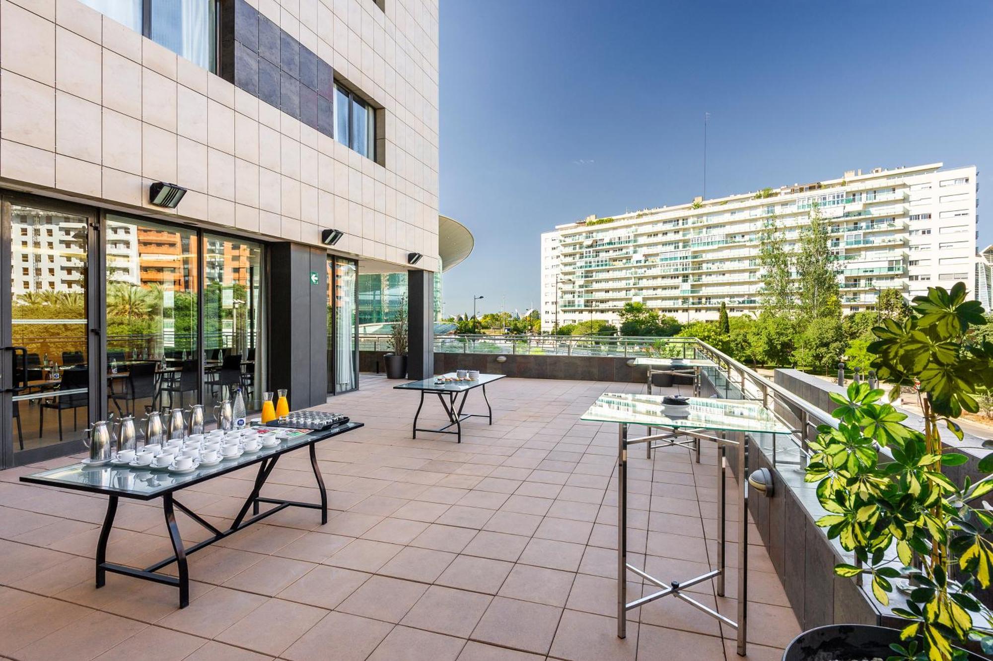 Innside By Melia Valencia Oceanic Ngoại thất bức ảnh