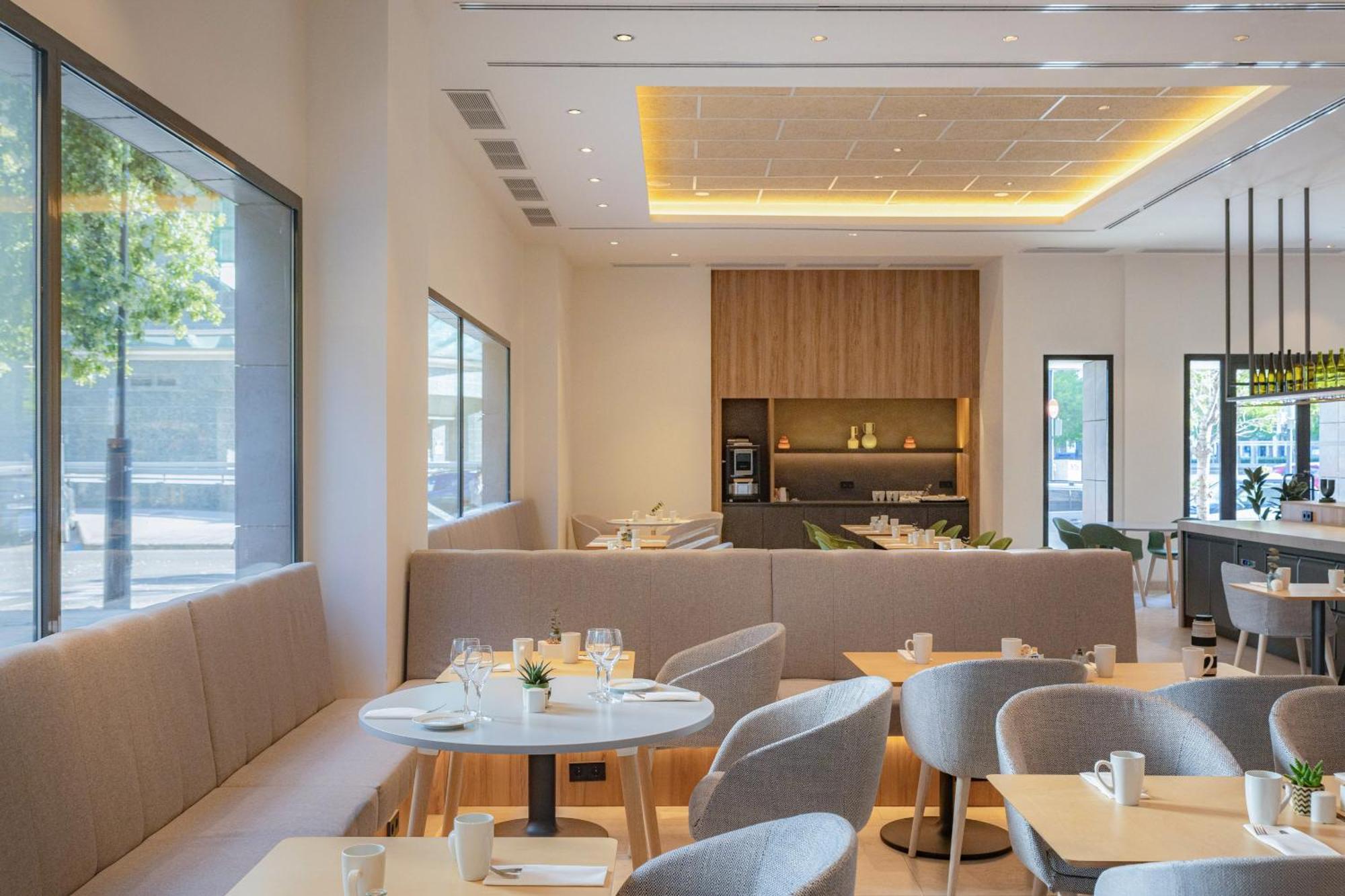 Innside By Melia Valencia Oceanic Ngoại thất bức ảnh
