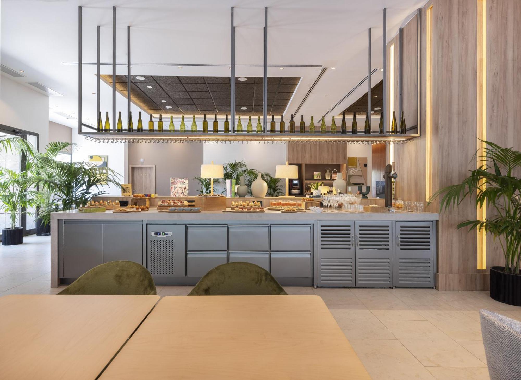 Innside By Melia Valencia Oceanic Ngoại thất bức ảnh