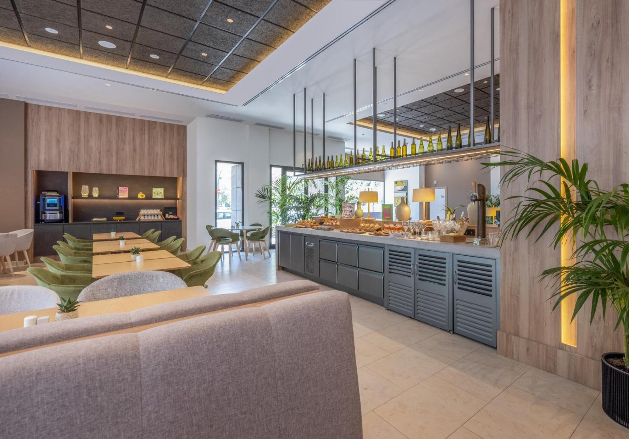 Innside By Melia Valencia Oceanic Ngoại thất bức ảnh