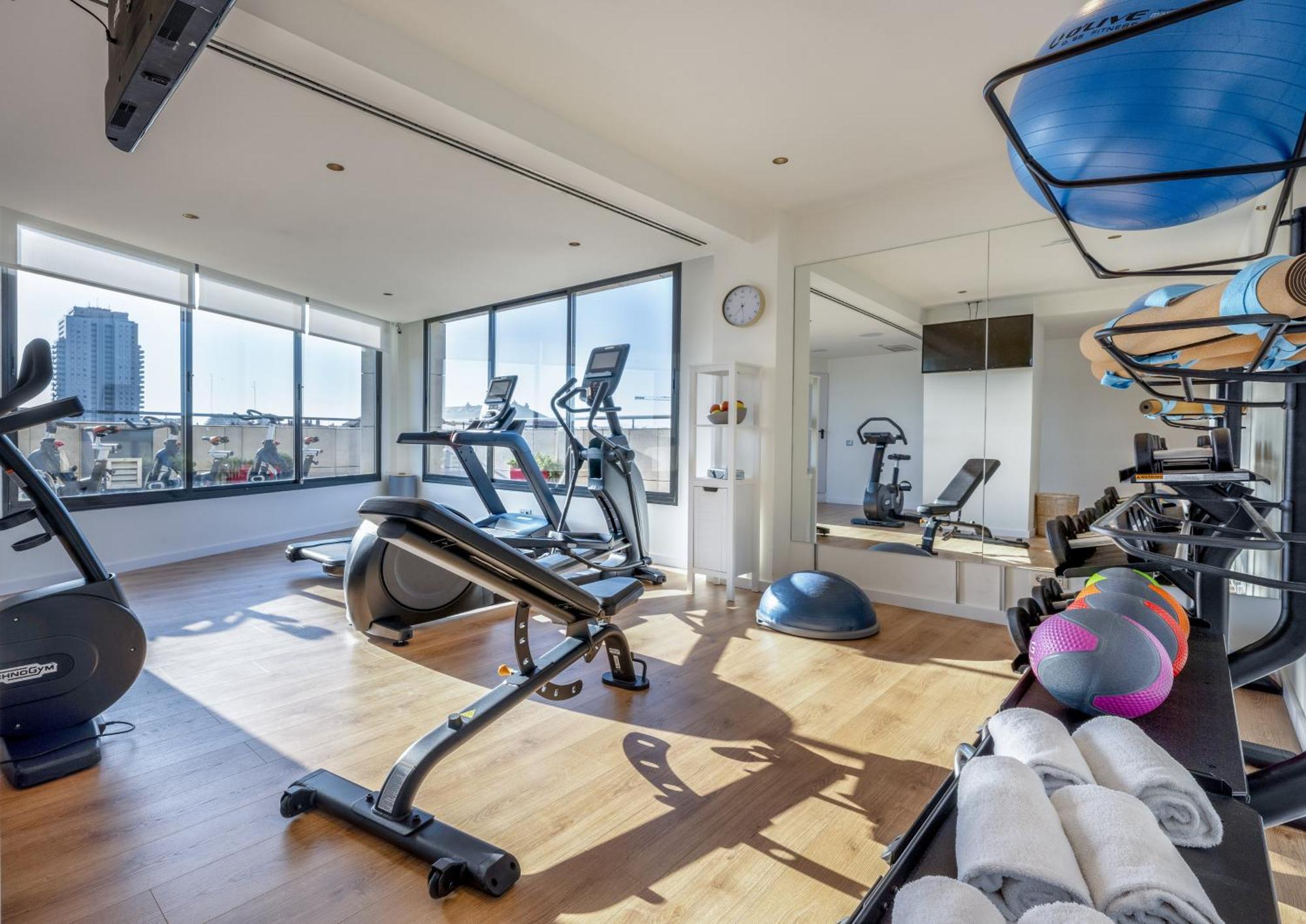 Innside By Melia Valencia Oceanic Ngoại thất bức ảnh