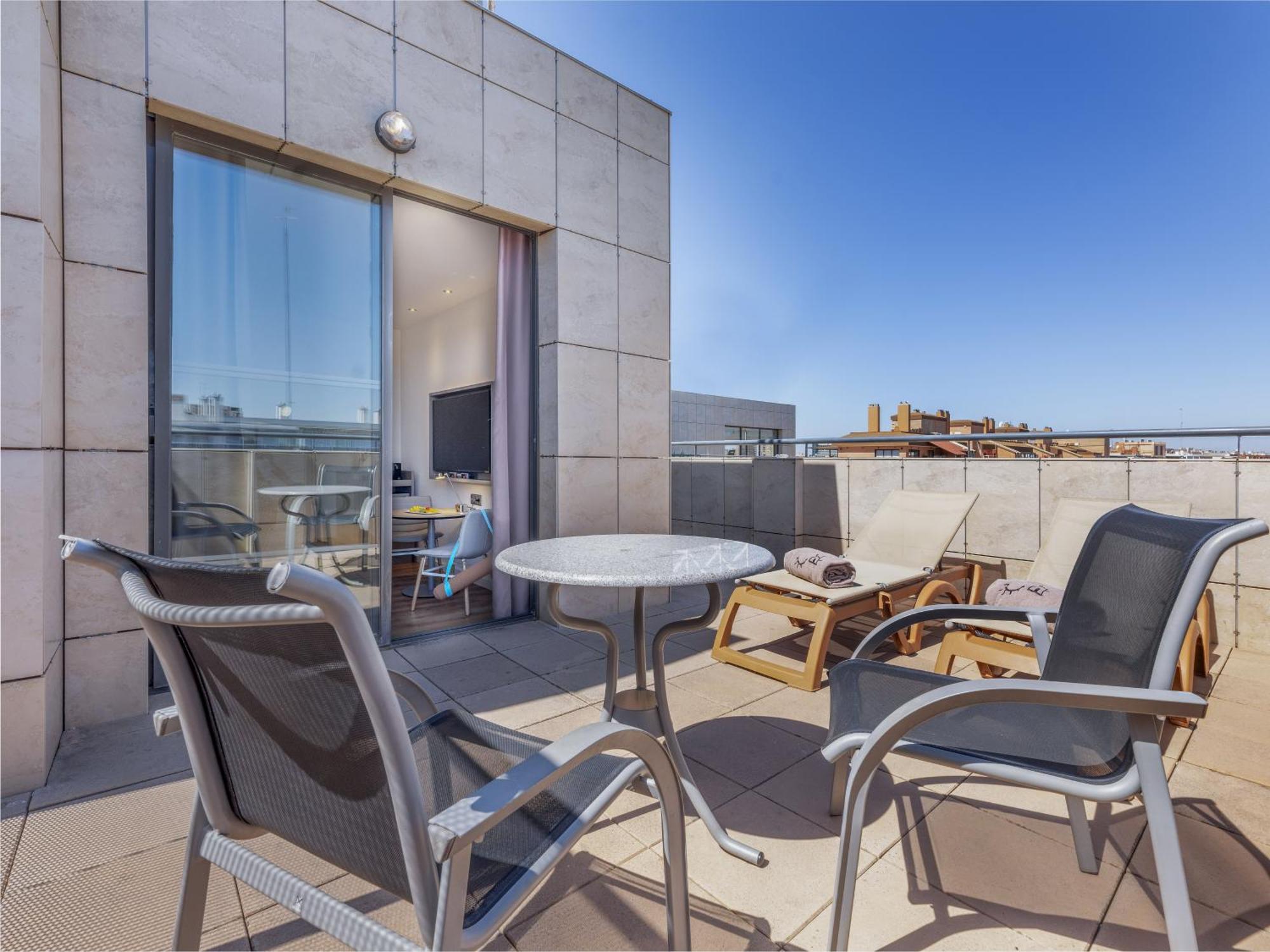 Innside By Melia Valencia Oceanic Ngoại thất bức ảnh