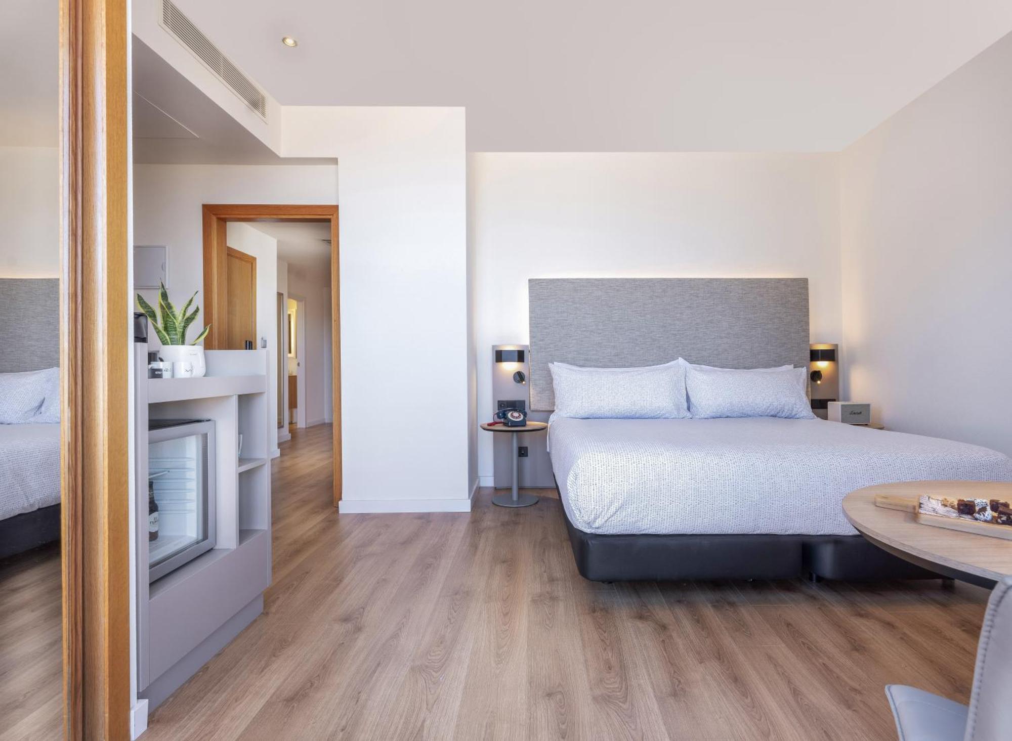 Innside By Melia Valencia Oceanic Ngoại thất bức ảnh